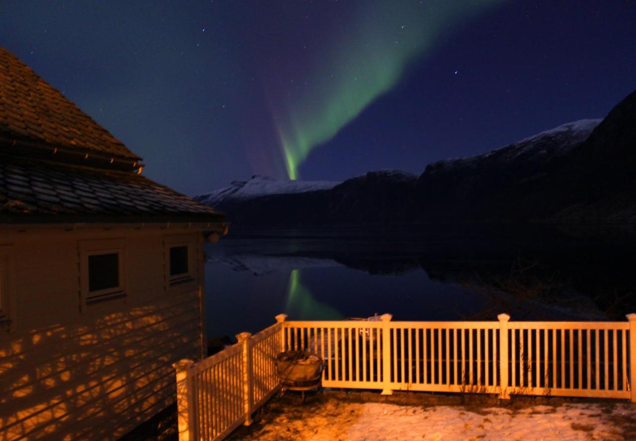 Fjordperlen Villa Ейдфиорд Екстериор снимка